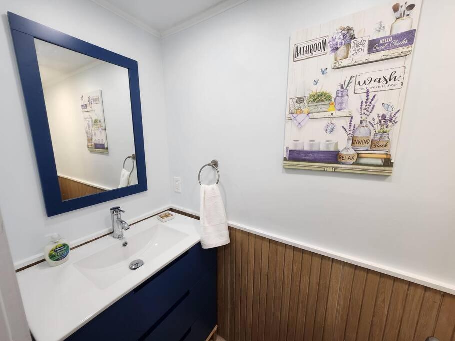 Modern Island Serenity!-pet-friendly Villa Hilton Head Island
