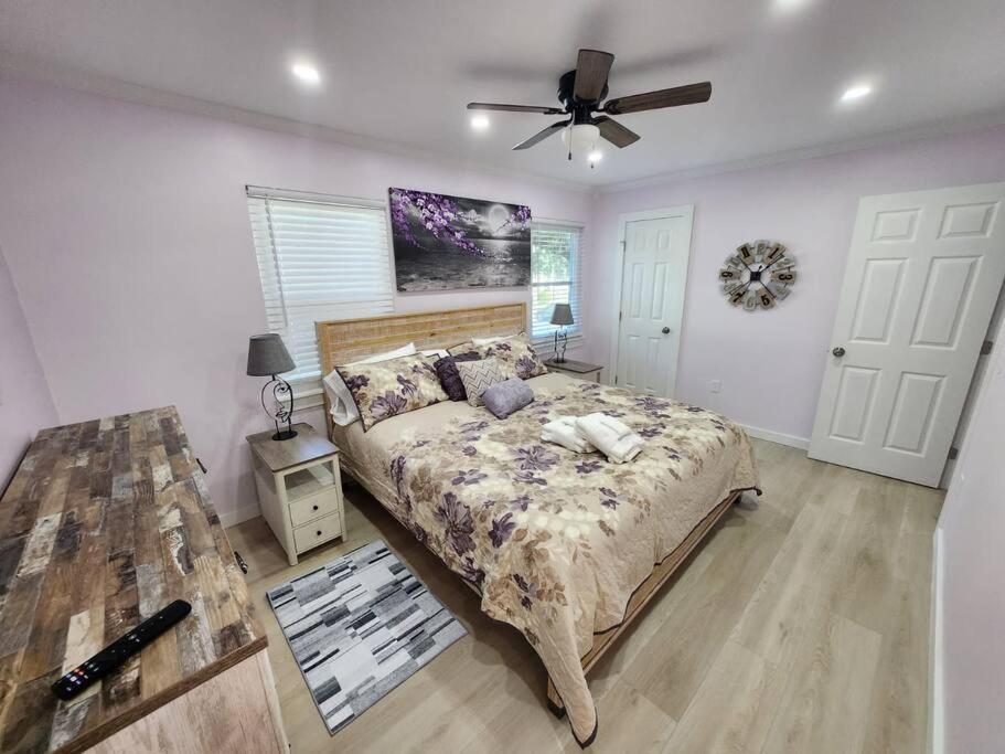 Modern Island Serenity!-pet-friendly Villa *