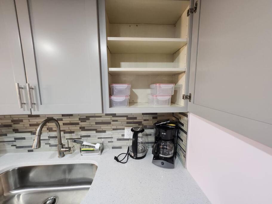 Villa Modern Island Serenity!-pet-friendly