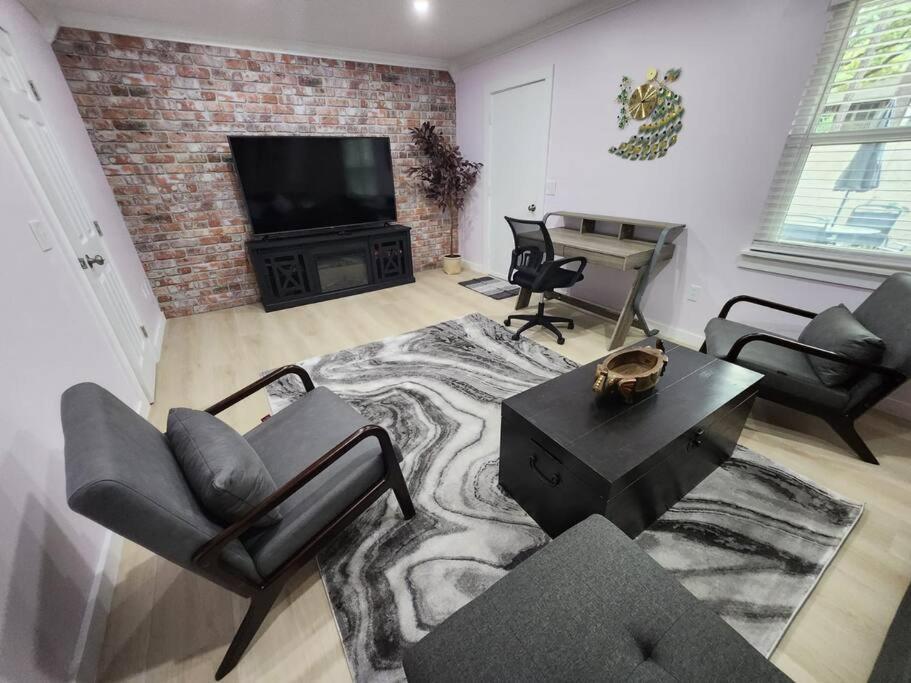 Modern Island Serenity!-pet-friendly * Hilton Head Island